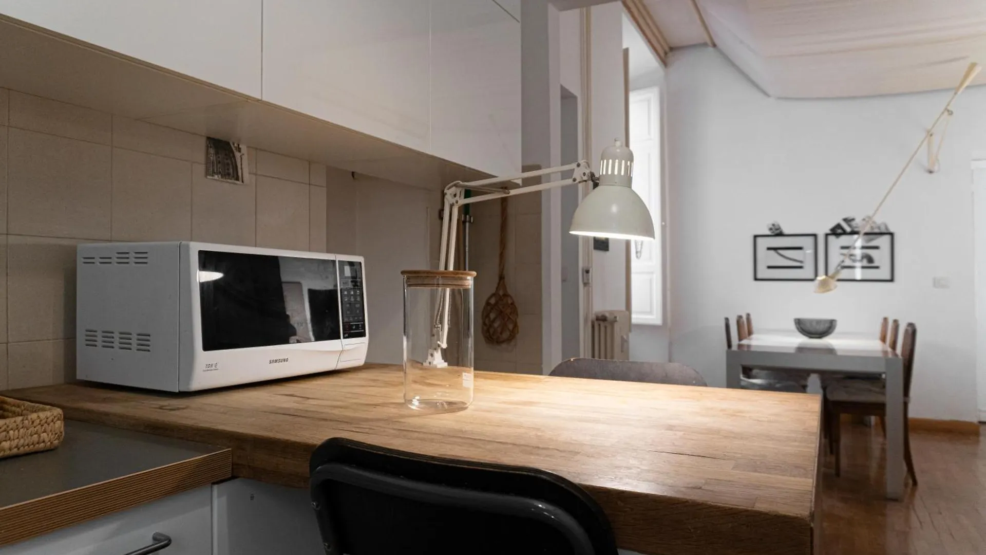Gallery Apartment, Near The Vatican روما
